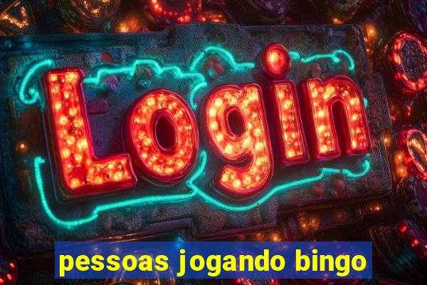 pessoas jogando bingo