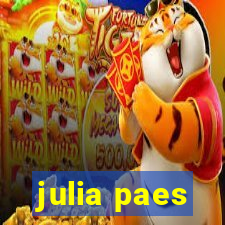 julia paes