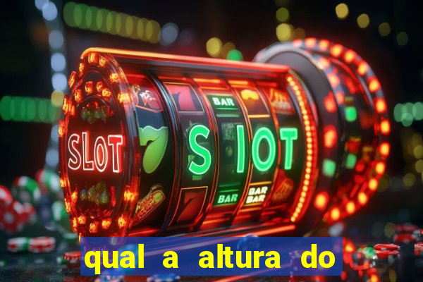 qual a altura do silvio santos